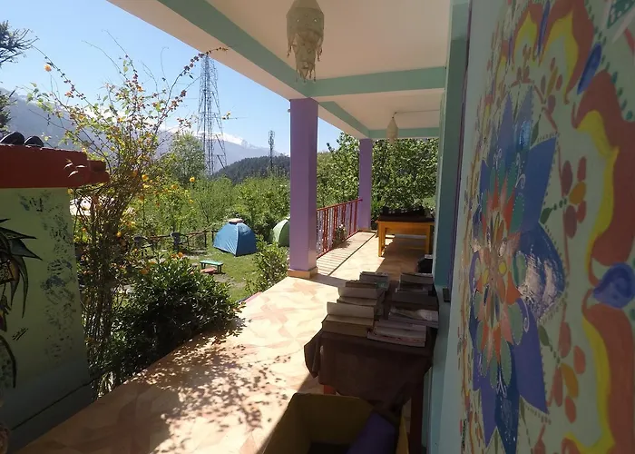 One Light Hostel Manali (Himachal Pradesh)